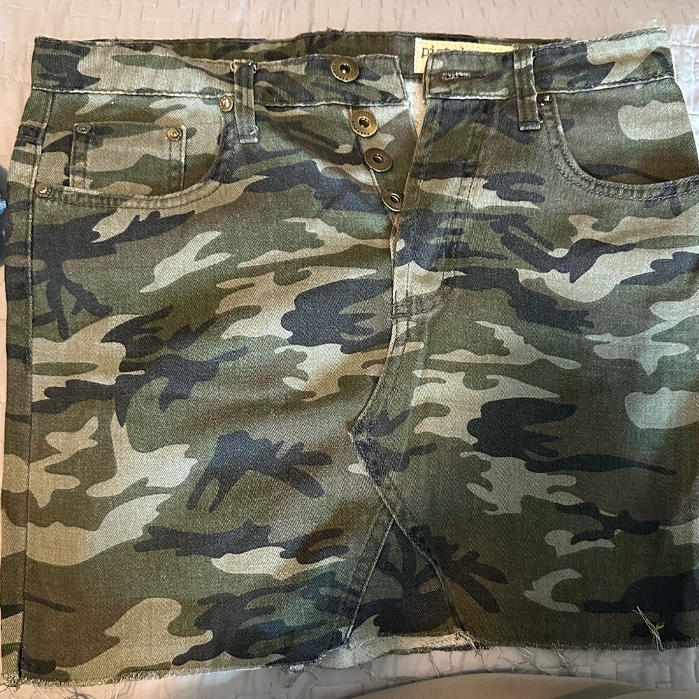 Pistola Camouflage Mini Skirt